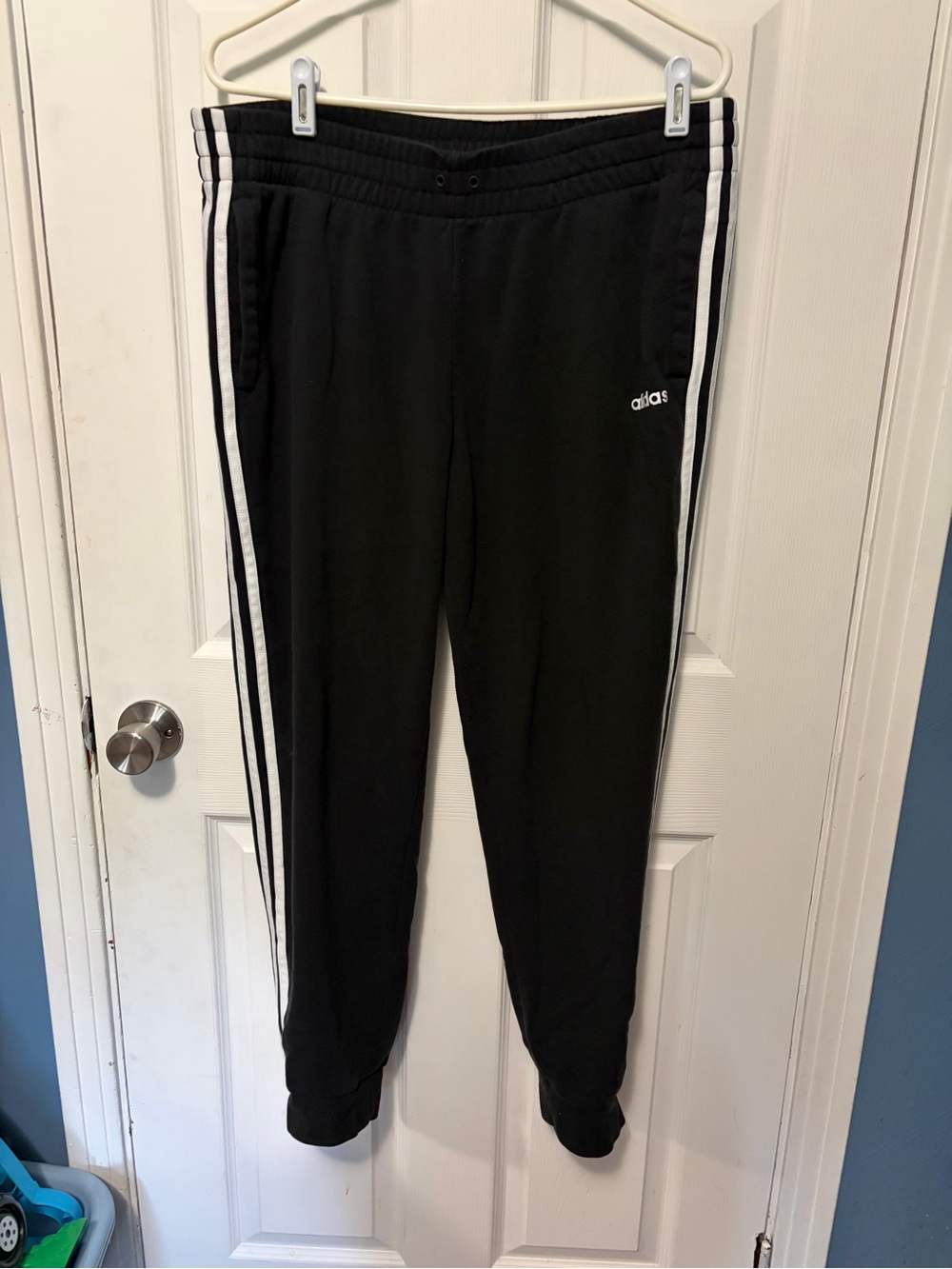 ADIDAS women’s XL Black Track Pants with White Side Stripes and pockets